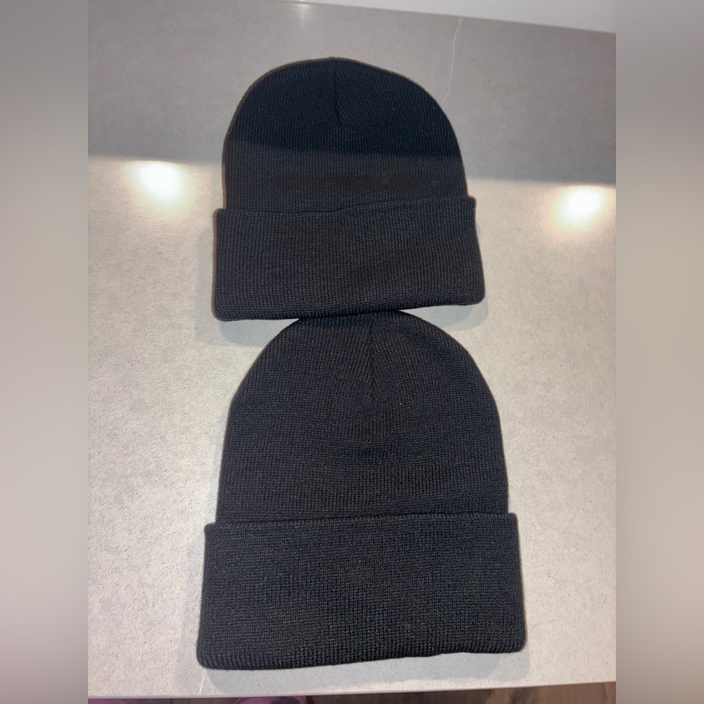 NEW WITHOUT TAGS Black Beanie Hat 100% Acrylic